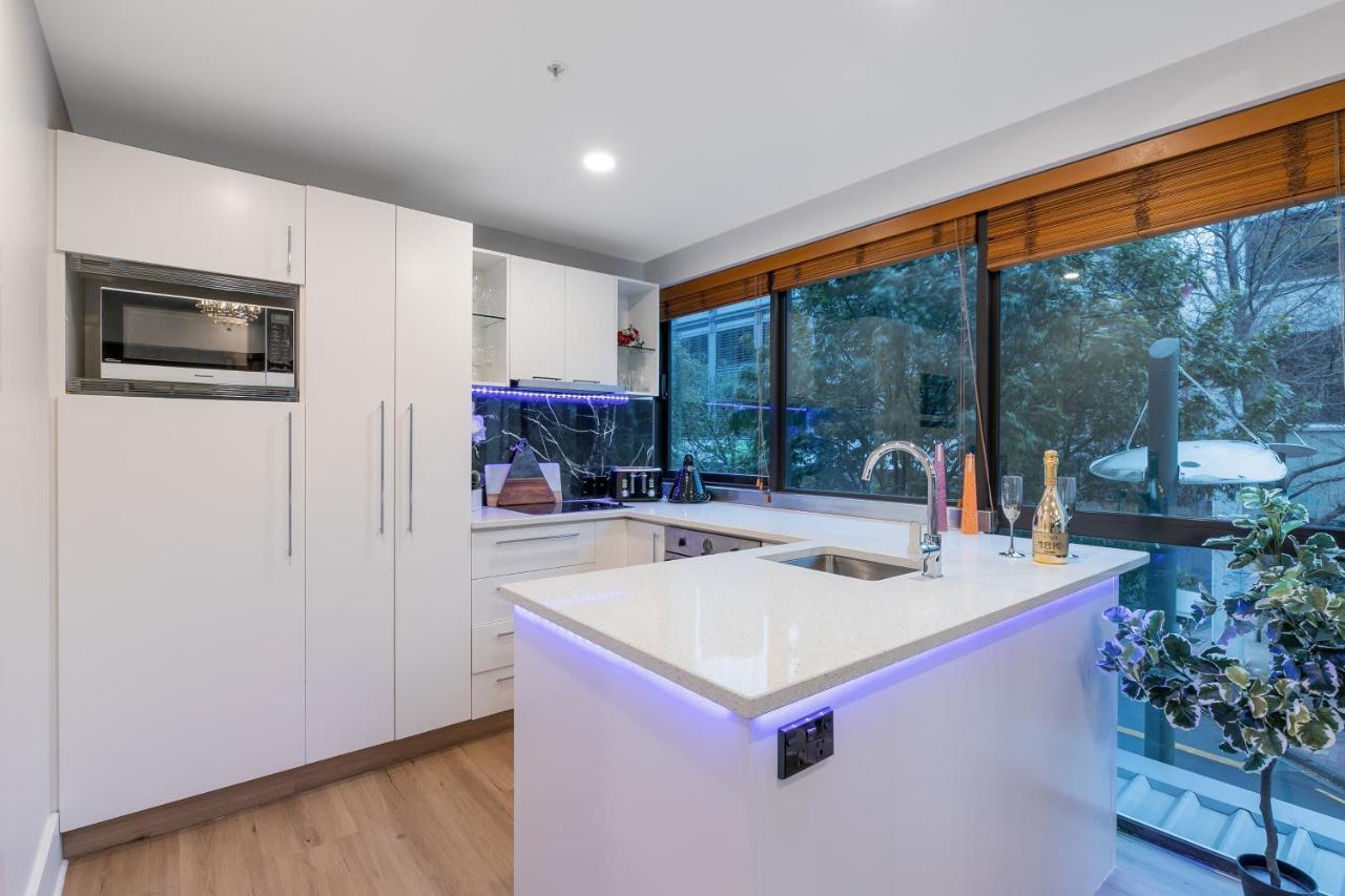 Your Next Viaduct Getaway! Auckland Eksteriør bilde